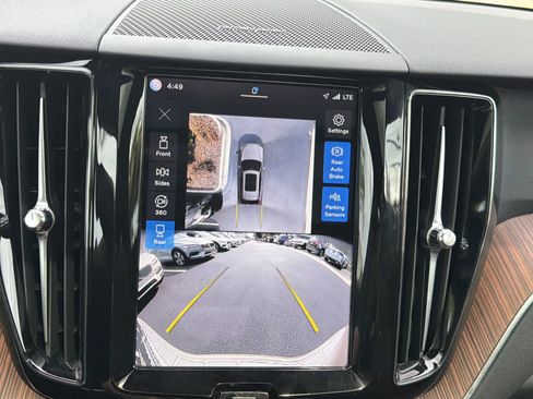 Certified 2024 Volvo XC60 T8 Plus w/ Protection Package Premier AWD/4WD image 25