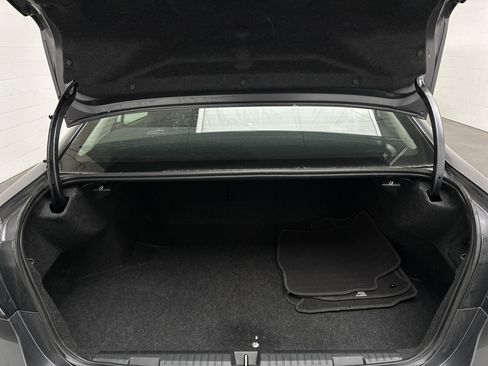 Used 2025 Subaru Legacy Premium AWD/4WD image 12