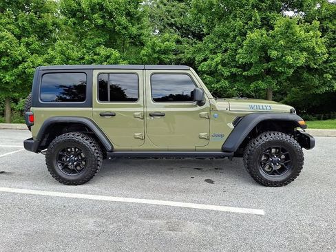Used 2025 Jeep Wrangler Unlimited Sport S 4xe AWD/4WD image 7