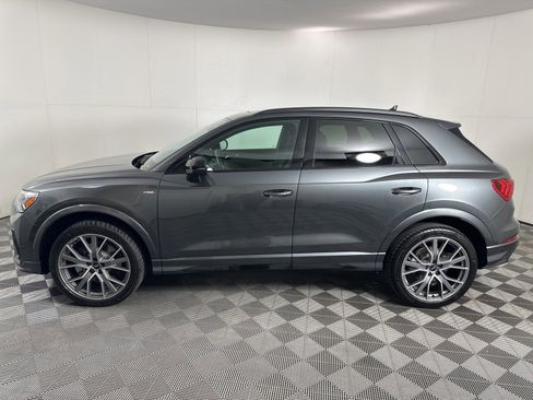 Used 2025 Audi Q3 2.0T Premium Plus w/ Premium Plus Package image 4