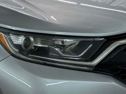 Certified 2021 Honda CR-V LX image 30