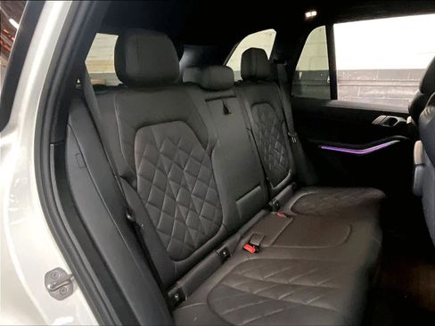 Used 2023 BMW X5 xDrive40i w/ Parking Assistance Package image 28