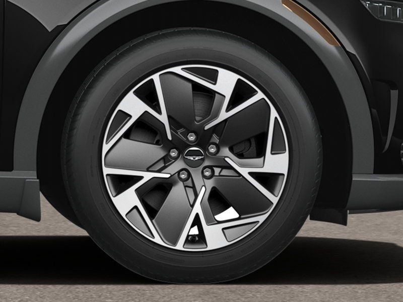 New 2024 Genesis GV60 RWD image 8