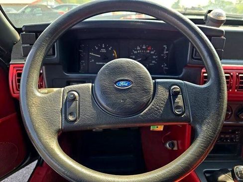 Used 1988 Ford Mustang LX image 16
