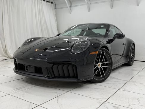 Certified 2026 Porsche 911 Carrera GTS RWD image 8
