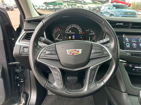 Used 2019 Cadillac XT5 Luxury image 14