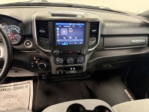 Used 2024 RAM 2500 Big Horn w/ Bed Utility Group image 7