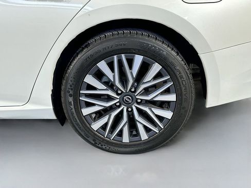 Used 2023 Nissan Altima 2.5 SV FWD image 32