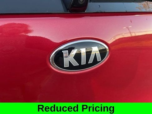 Used 2021 Kia Niro EX Premium w/ Cold Weather Package image 51