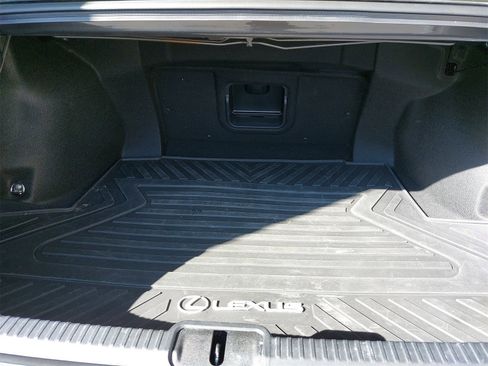 Used 2025 Lexus ES 350 w/ Premium Package image 12