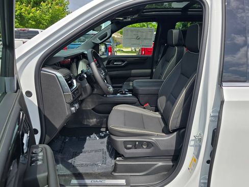 New 2026 GMC Yukon Elevation w/ Elevation Premium Package AWD/4WD image 22