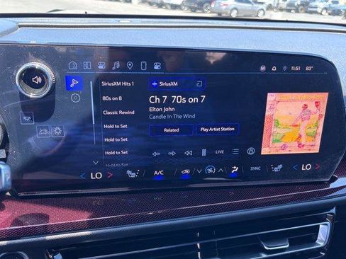 Used 2024 Chevrolet Traverse Z71 AWD/4WD image 26