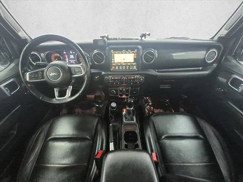 Used 2021 Jeep Wrangler Unlimited Sahara AWD/4WD image 20