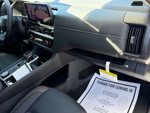 New 2026 Nissan Frontier SV AWD/4WD image 11