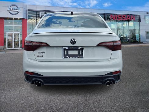 Used 2024 Volkswagen Jetta GLI Autobahn w/ GLI Black Package FWD image 5