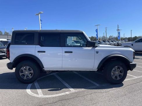 New 2026 Ford Bronco Big Bend image 2
