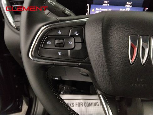 Used 2025 Buick Encore GX Preferred image 13