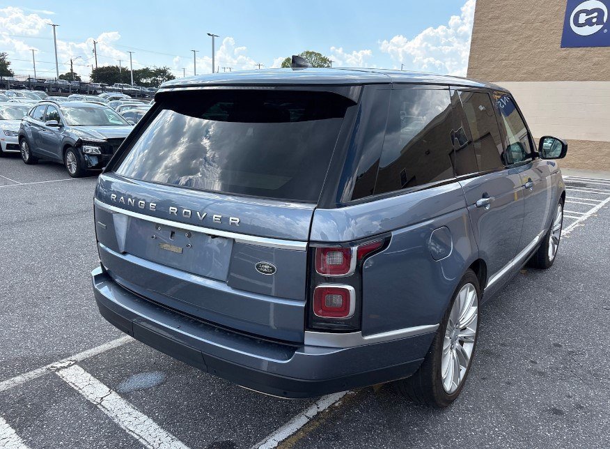 Used 2019 Land Rover Range Rover Supercharged AWD/4WD image 2