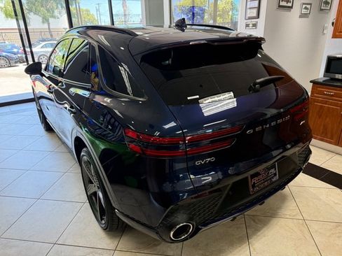 Used 2025 Genesis GV70 3.5T Sport w/ Sport Prestige Package AWD/4WD image 4