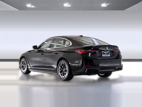 Used 2023 BMW i4 eDrive40 w/ Premium Package RWD image 3