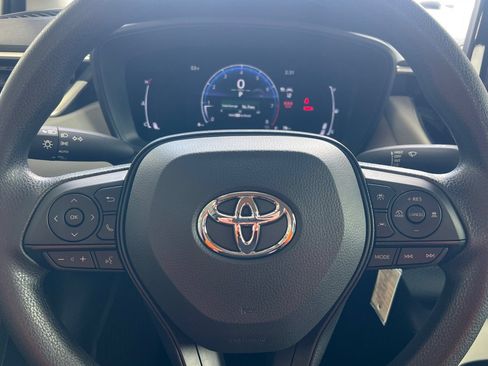 New 2026 Toyota Corolla LE FWD image 18