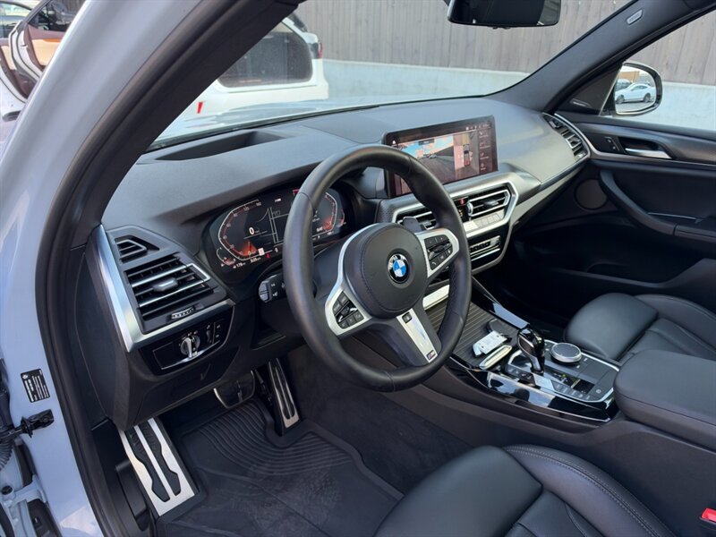 Used 2023 BMW X3 xDrive30i w/ M Sport Package AWD/4WD image 23