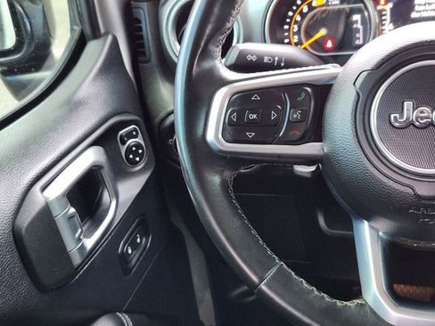 Used 2018 Jeep Wrangler Unlimited Sahara w/ Safety Group image 24