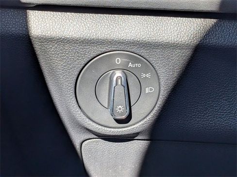 New 2026 Volkswagen Jetta SE image 23