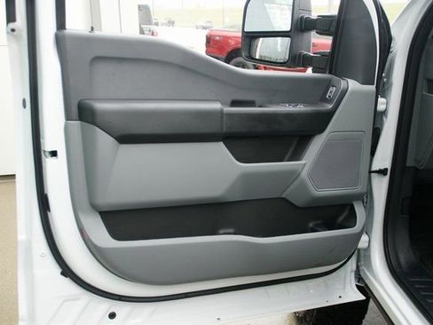 New 2026 Ford F250 XL w/ XL Off-Road Package image 15