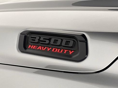 New 2026 RAM 3500 Tradesman AWD/4WD image 24