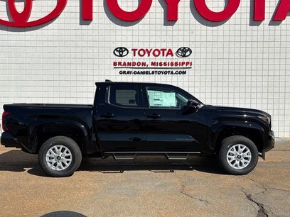 New 2025 Toyota Tacoma SR5