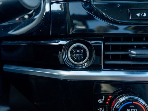 Used 2023 Nissan Pathfinder Platinum w/ Cargo Package image 23