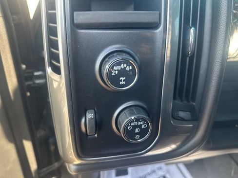 Used 2017 Chevrolet Silverado 1500 LTZ Z71 w/ LTZ Plus Package AWD/4WD image 27