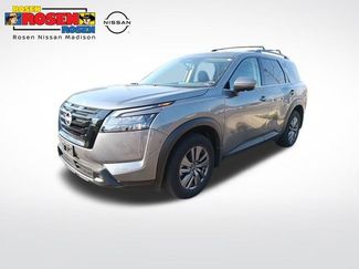 Used 2024 Nissan Pathfinder SV w/ SV Premium Package video 1