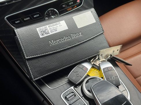 Used 2021 Mercedes-Benz C 300 4MATIC Cabriolet image 81