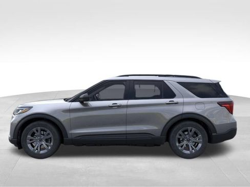 New 2026 Ford Explorer Active w/ Active Comfort Package AWD/4WD image 3