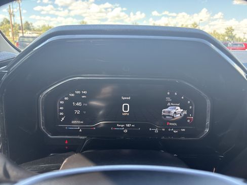 Used 2024 GMC Sierra 1500 SLE image 24