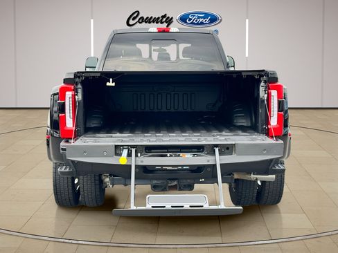 Used 2024 Ford F450 Platinum AWD/4WD image 46