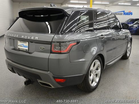 Used 2018 Land Rover Range Rover Sport SE image 10