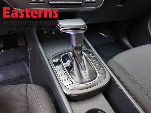 Used 2024 Hyundai Kona SEL AWD/4WD image 12