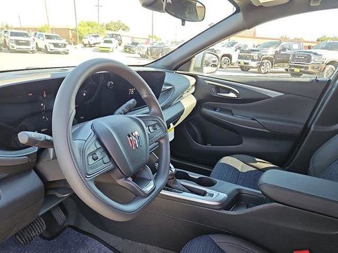 New 2026 Buick Envista Preferred image 12