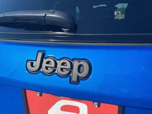 New 2026 Jeep Compass Latitude AWD/4WD image 39