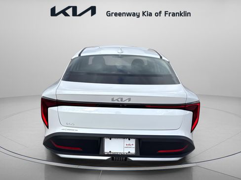 New 2025 Kia K4 LX image 6