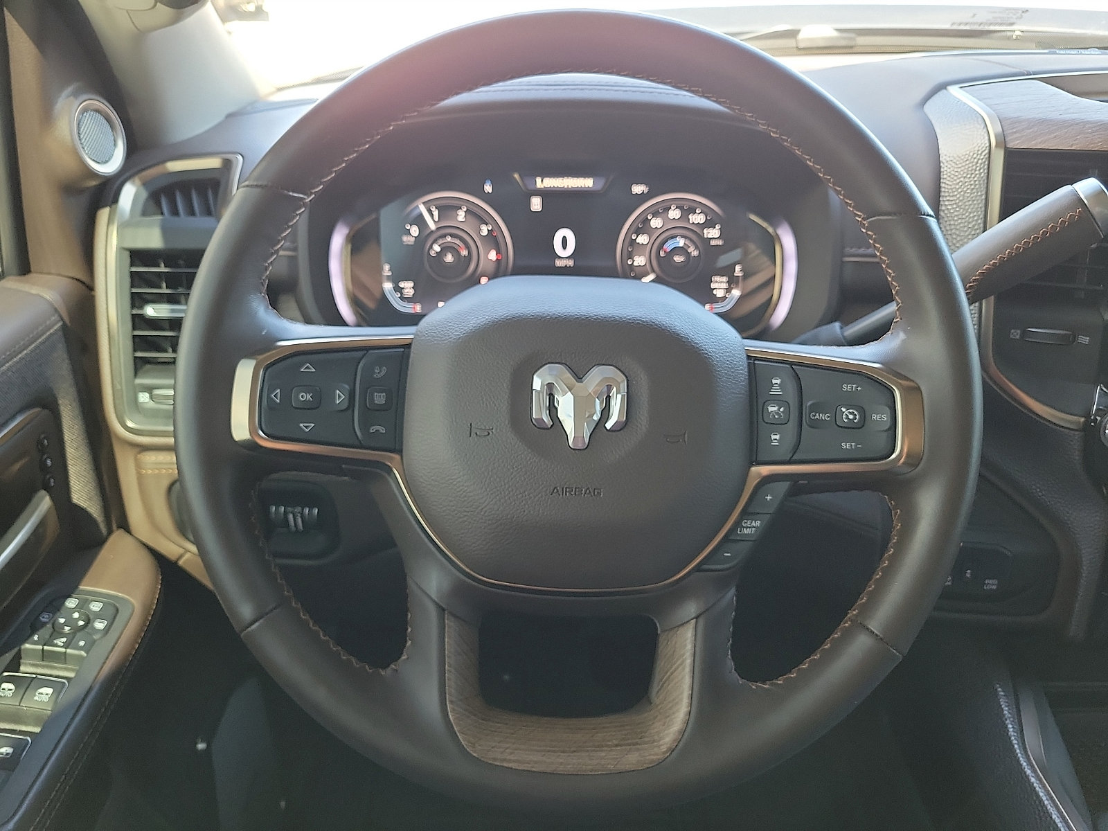 Used 2026 RAM 3500 Longhorn AWD/4WD image 19