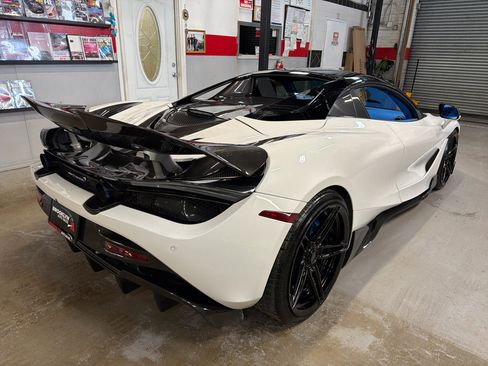 Used 2022 McLaren 720S Performance image 36