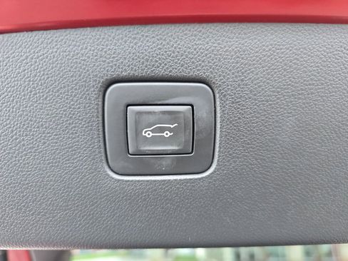 Used 2024 Buick Envista Sport Touring w/ Experience Buick Package image 7