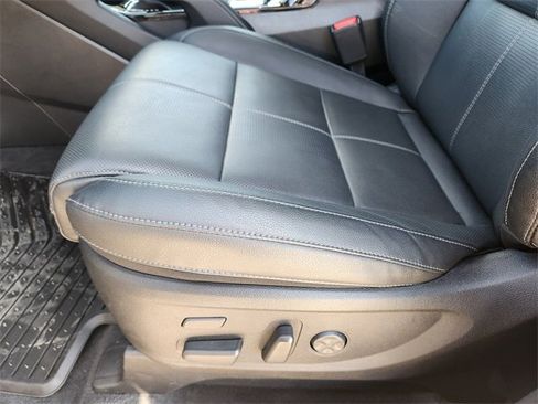 Used 2025 Kia Telluride SX image 25