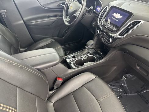 Used 2022 Chevrolet Equinox Premier FWD image 21