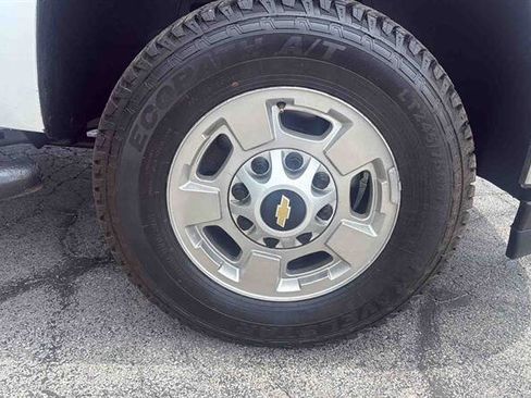 Used 2012 Chevrolet Silverado 2500 LT AWD/4WD image 10