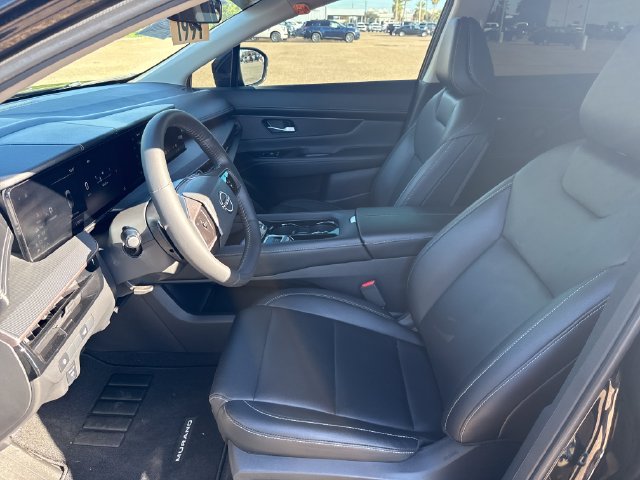 Certified 2025 Nissan Murano SV w/ Cargo Package AWD/4WD image 10